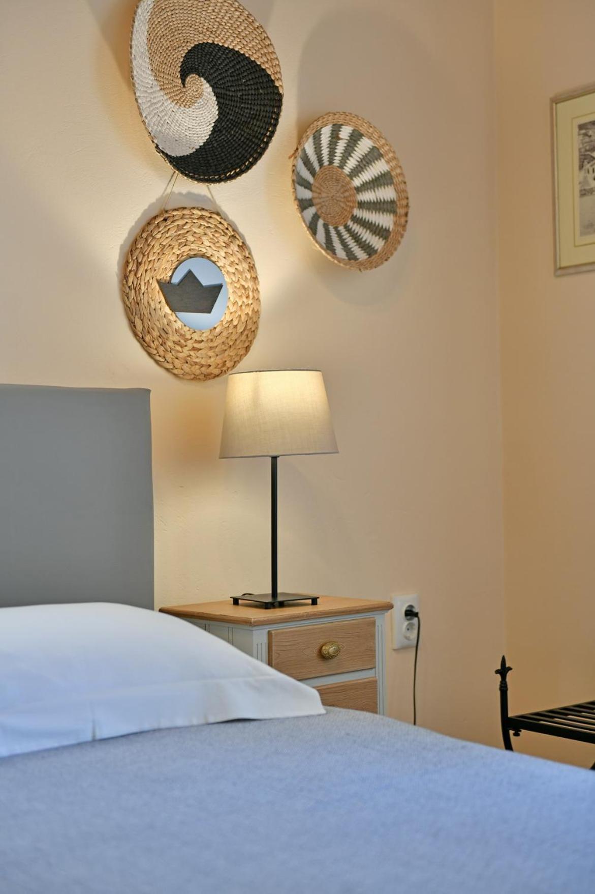 Athina Guesthouse 이드라 외부 사진