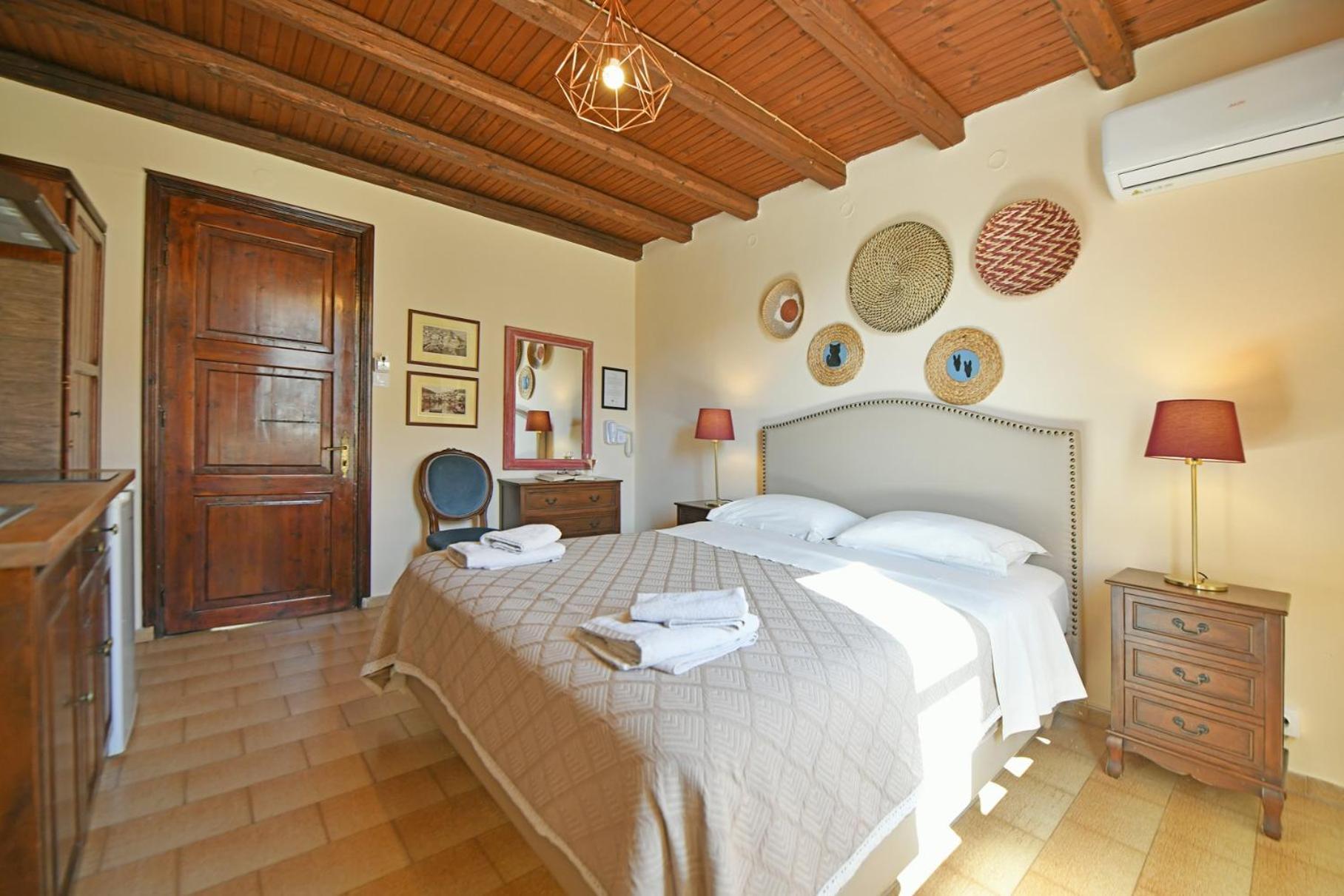 Athina Guesthouse 이드라 외부 사진