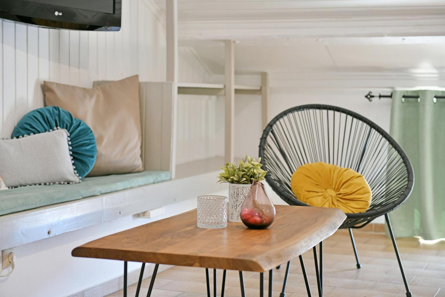 Athina Guesthouse 이드라 외부 사진