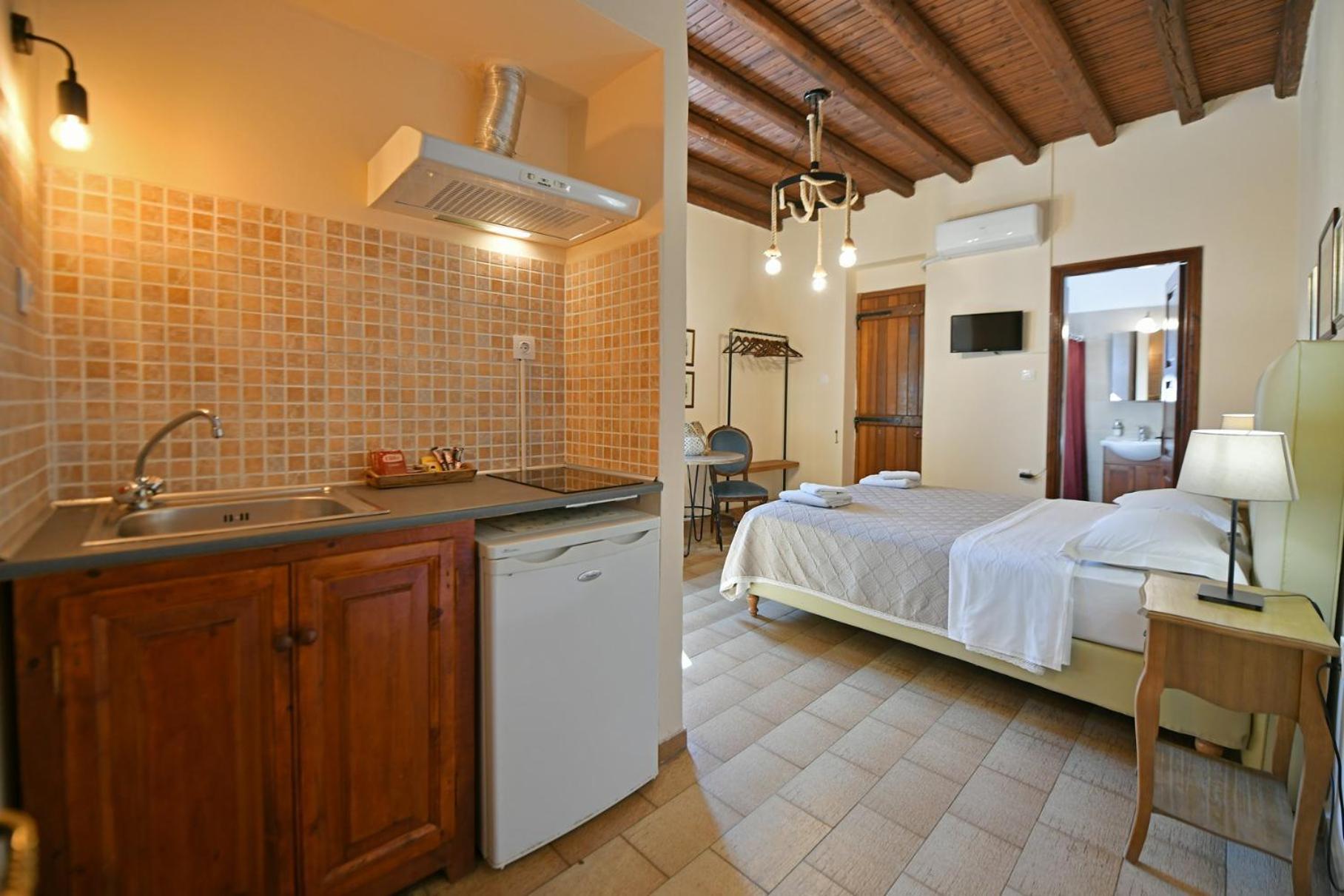 Athina Guesthouse 이드라 외부 사진